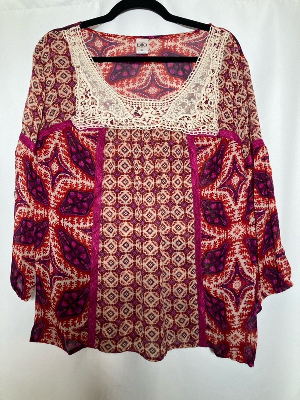 Bila Boho Mixed Print Blouse Crochet Lace Trim Fuchsia Purple XL EUC